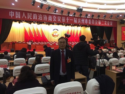 韓曉峰主任在市政協(xié)會(huì)議上作“弘揚(yáng)孝道文化，建設(shè)美麗鄉(xiāng)村”主題發(fā)言